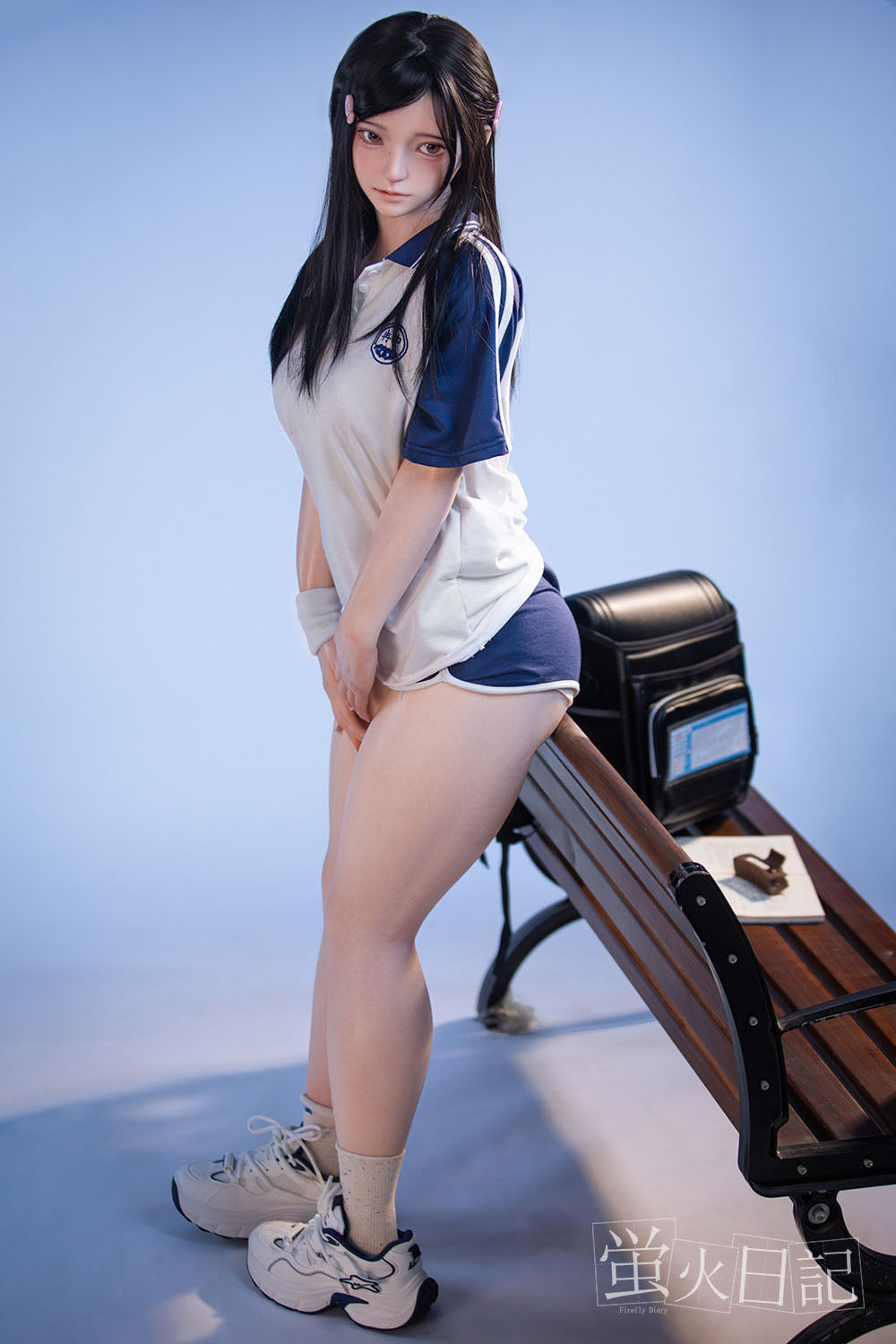 菜々子 スポーツウェアの清純なかわいい美少女 ダッチワイフ 151cm Aカップ シリコン製 エロドール 超リアル塗装 - Meridoll